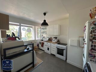  Appartement à louer 4 pièces 78 m²