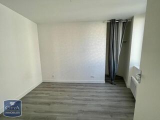  Appartement à louer 3 pièces 42 m²