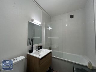  Appartement à louer 1 pièce 30 m²