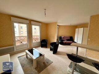  Appartement à louer 1 pièce 43 m²