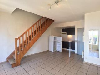  Appartement à louer 2 pièces 51 m²