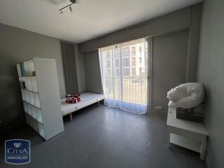  Appartement à louer 1 pièce 29 m²