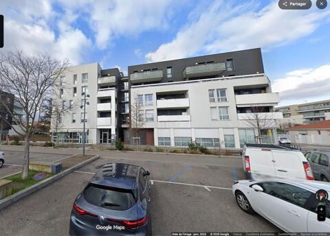  Parking / Garage  louer 