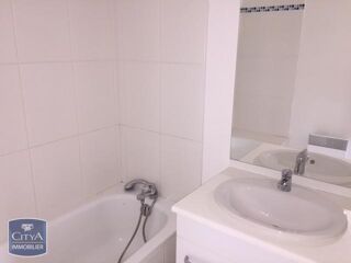  Appartement à louer 2 pièces 43 m²