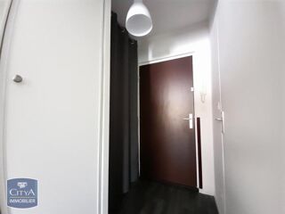  Appartement à louer 1 pièce 28 m²