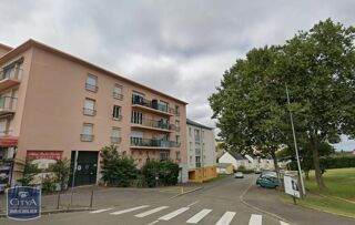  Parking / Garage à louer 