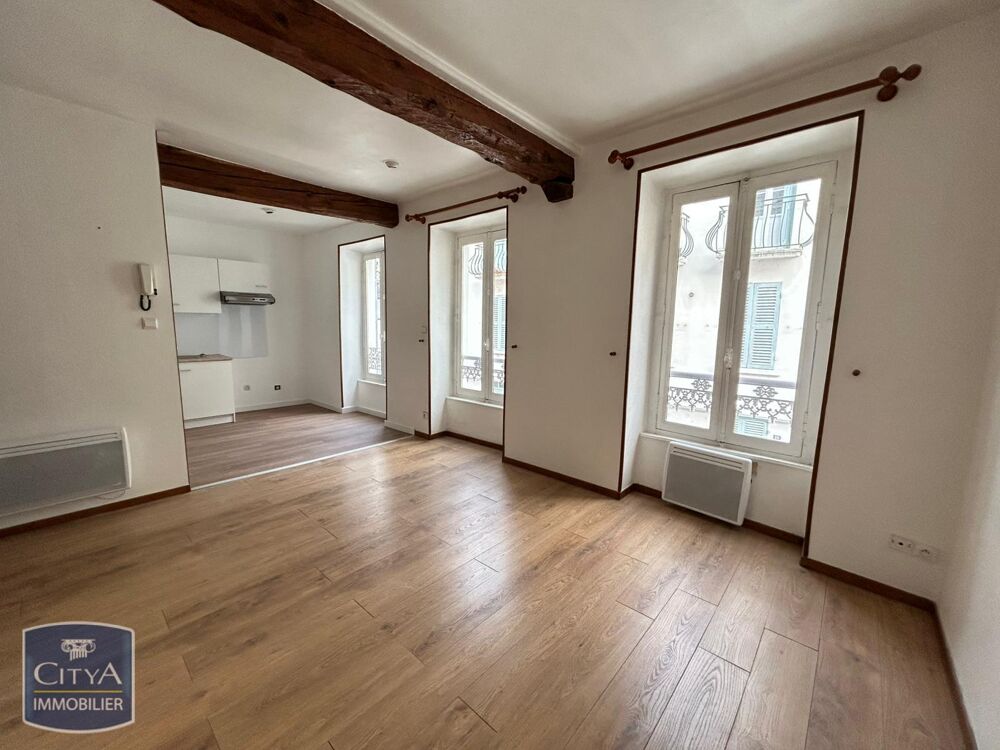 À LOUER : Charmant appartement T2 situé au coeur de Vichy....