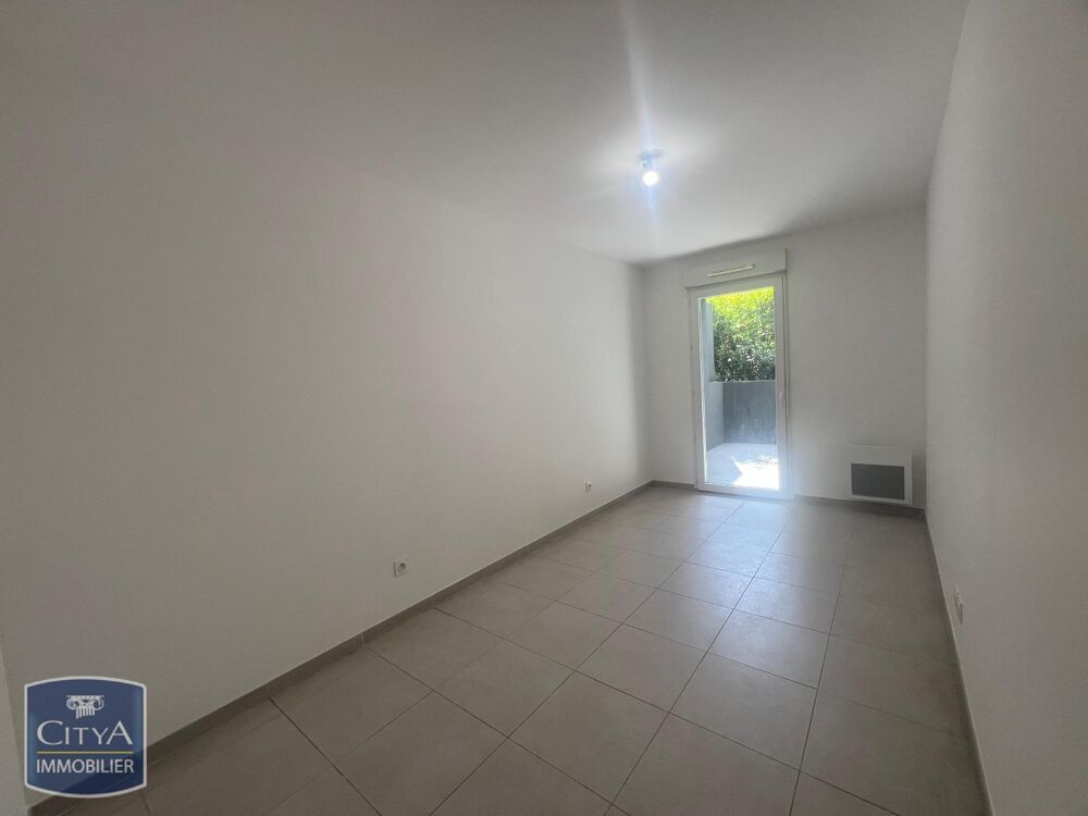 location Appartement - 3 pièce(s) - 61 m² Marseille 9
