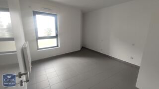  Appartement à louer 2 pièces 57 m²