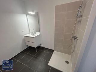  Appartement à louer 3 pièces 59 m²
