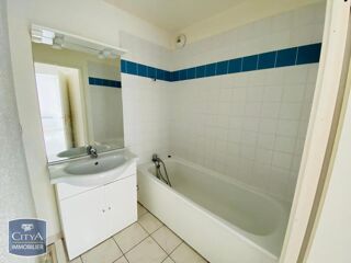  Appartement à louer 2 pièces 55 m²