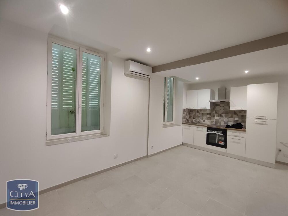 LOCATION - NIMES - T4 - CLIMATISATION - PARKING - CAVE -....