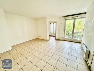  Appartement à louer 2 pièces 55 m²