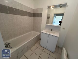  Appartement à louer 2 pièces 48 m²