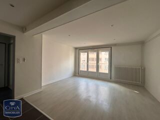  Appartement à louer 3 pièces 57 m²