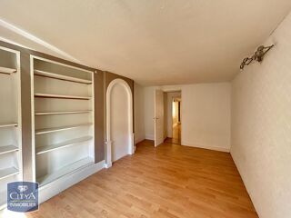  Appartement à louer 1 pièce 31 m²