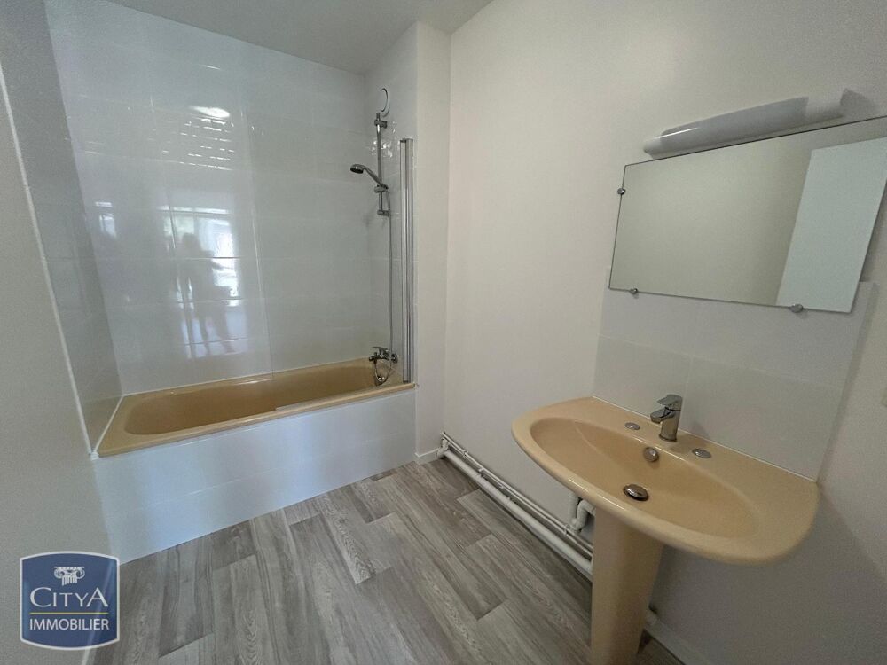 location Appartement - 2 pièce(s) - 47 m² Laval (53000)