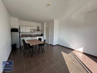  Appartement à louer 2 pièces 43 m²