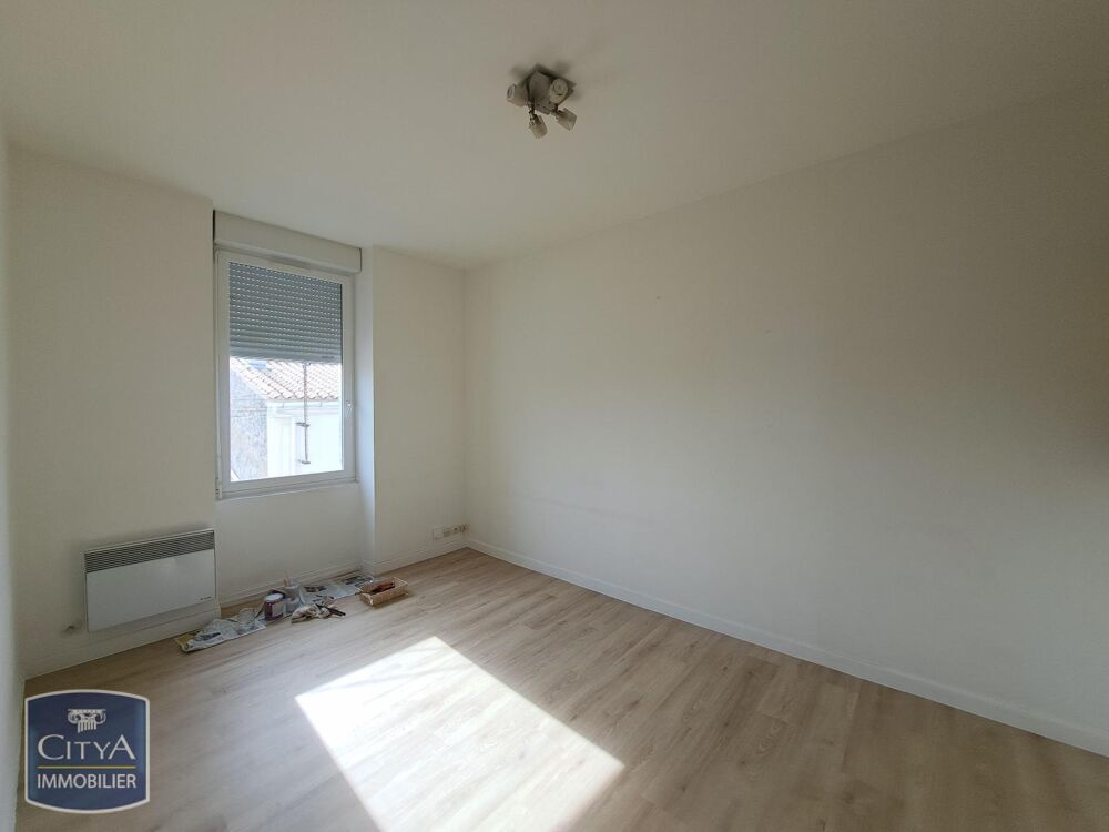 LOCATION ANNEE - APPARTEMENT T2 - LA TREMBLADE Nous vous....