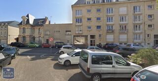  Parking / Garage à louer 