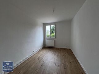  Appartement à louer 4 pièces 78 m²