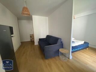  Appartement à louer 1 pièce 32 m²