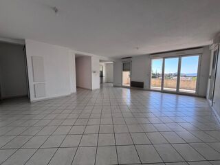  Appartement � louer 5 pi�ces 154 m�