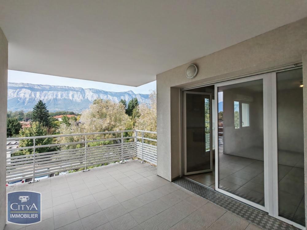 location Appartement - 2 pièce(s) - 45 m² Domène (38420)