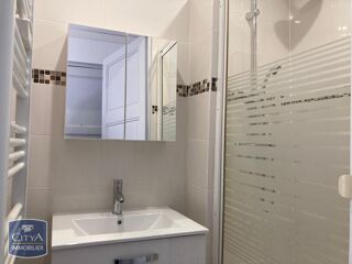  Appartement à louer 2 pièces 48 m²