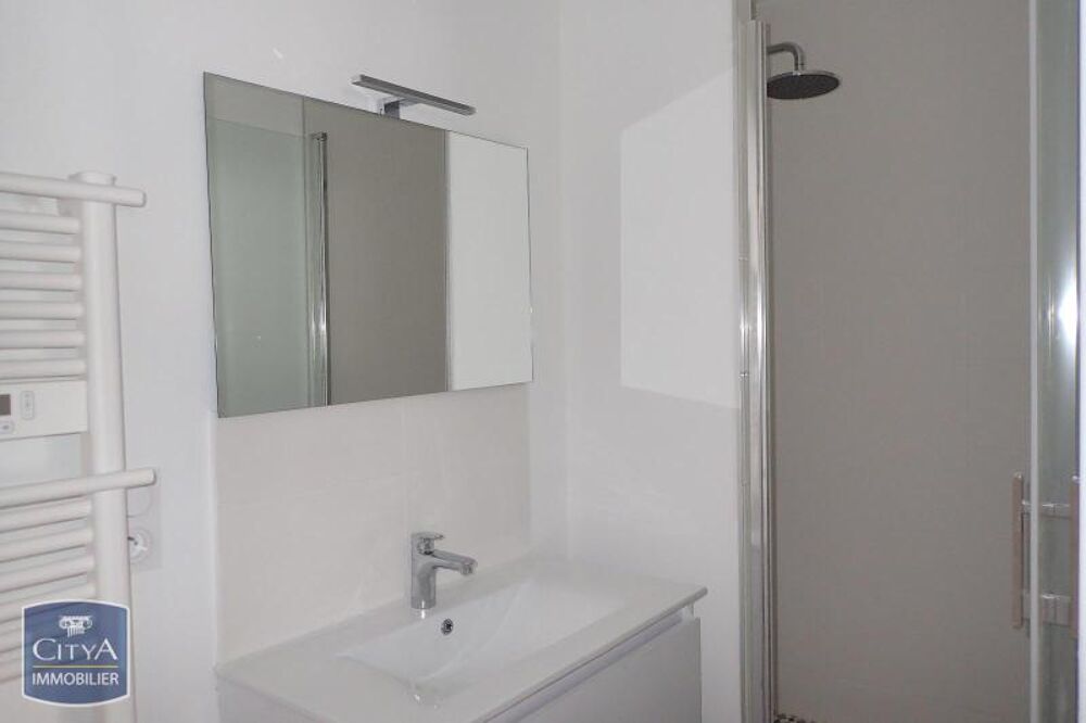 location Appartement - 3 pièce(s) - 49 m² Chambéry (73000)