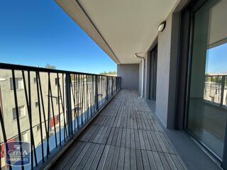  Appartement � louer 3 pi�ces 86 m� Avignon