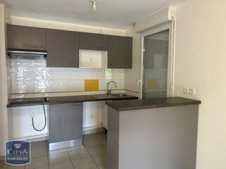  Appartement à louer 3 pièces 61 m²