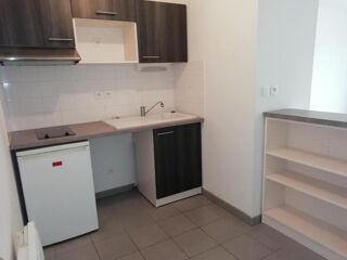  Appartement à louer 2 pièces 40 m²
