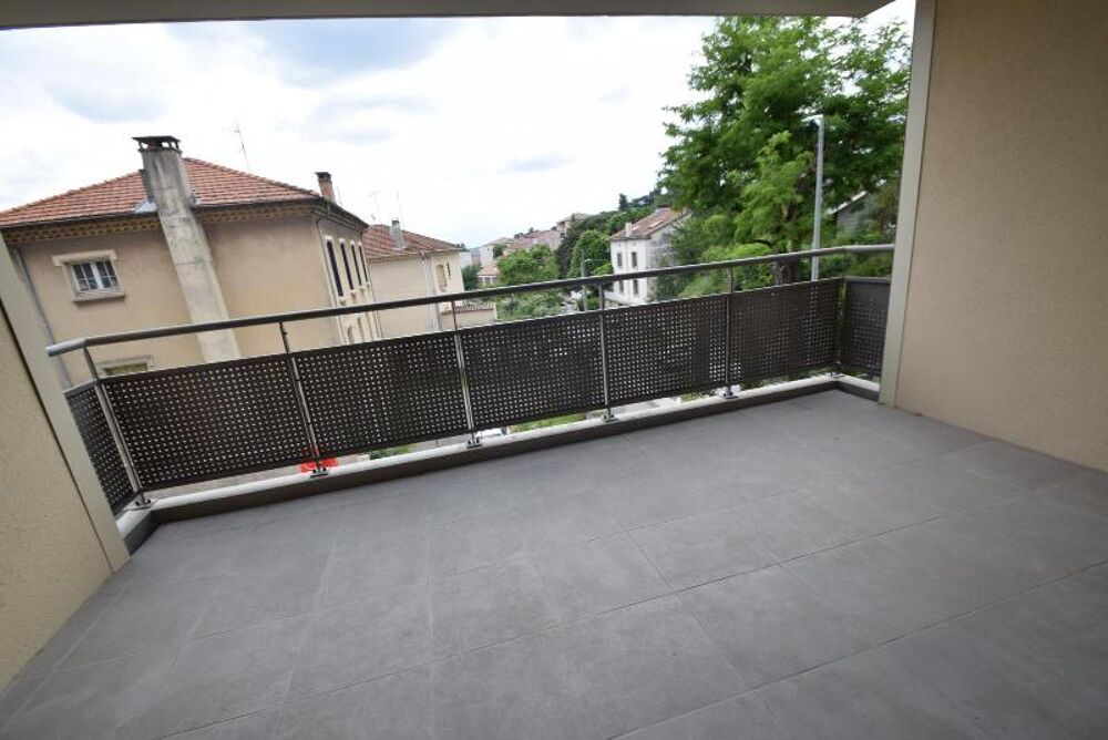 AUBENAS proche du centre ville : Appartement dans une ré....