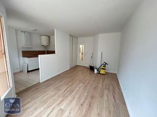  Appartement à louer 1 pièce 30 m²