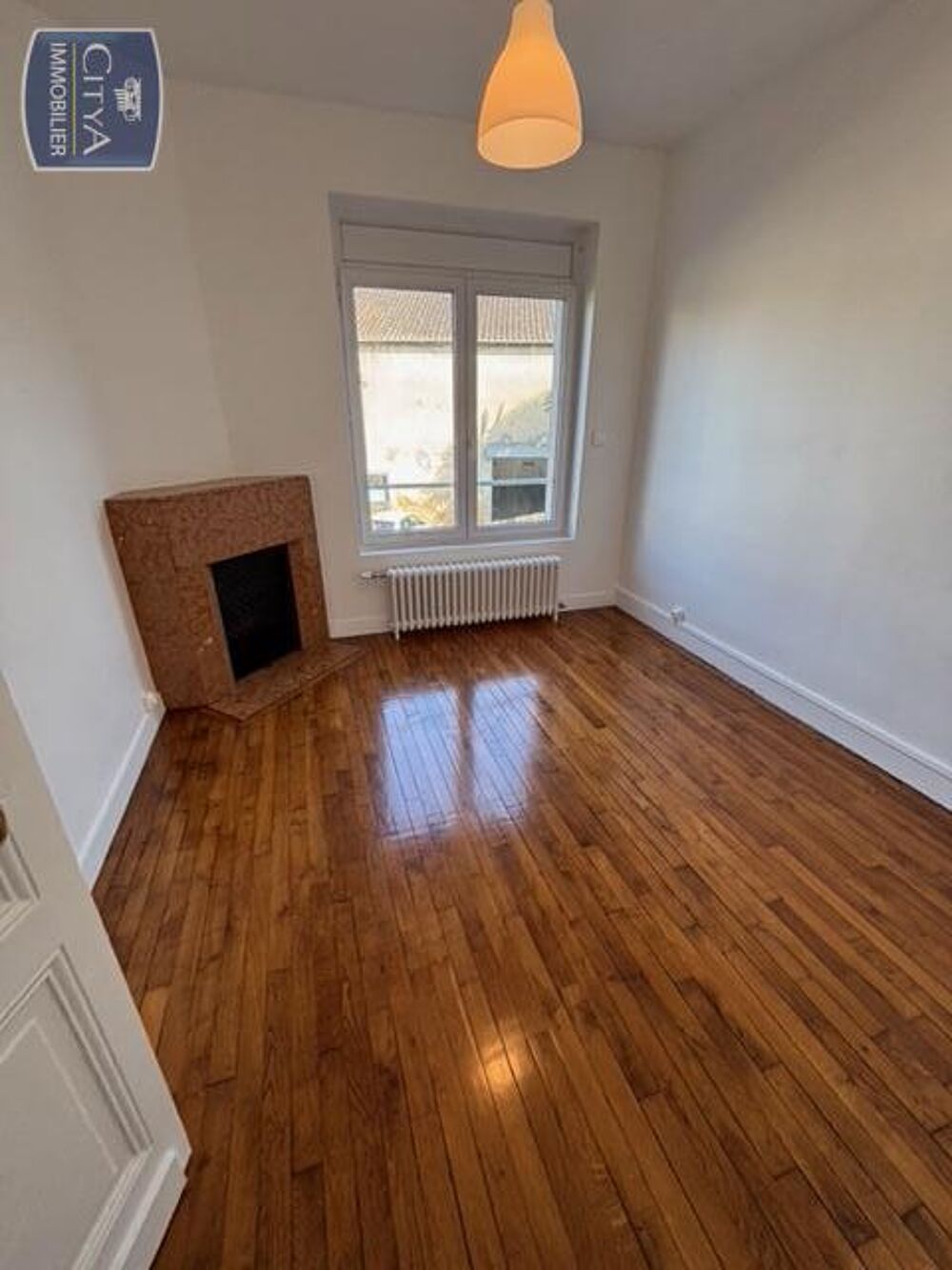 location Appartement - 4 pièce(s) - 105 m² Périgueux (24000)
