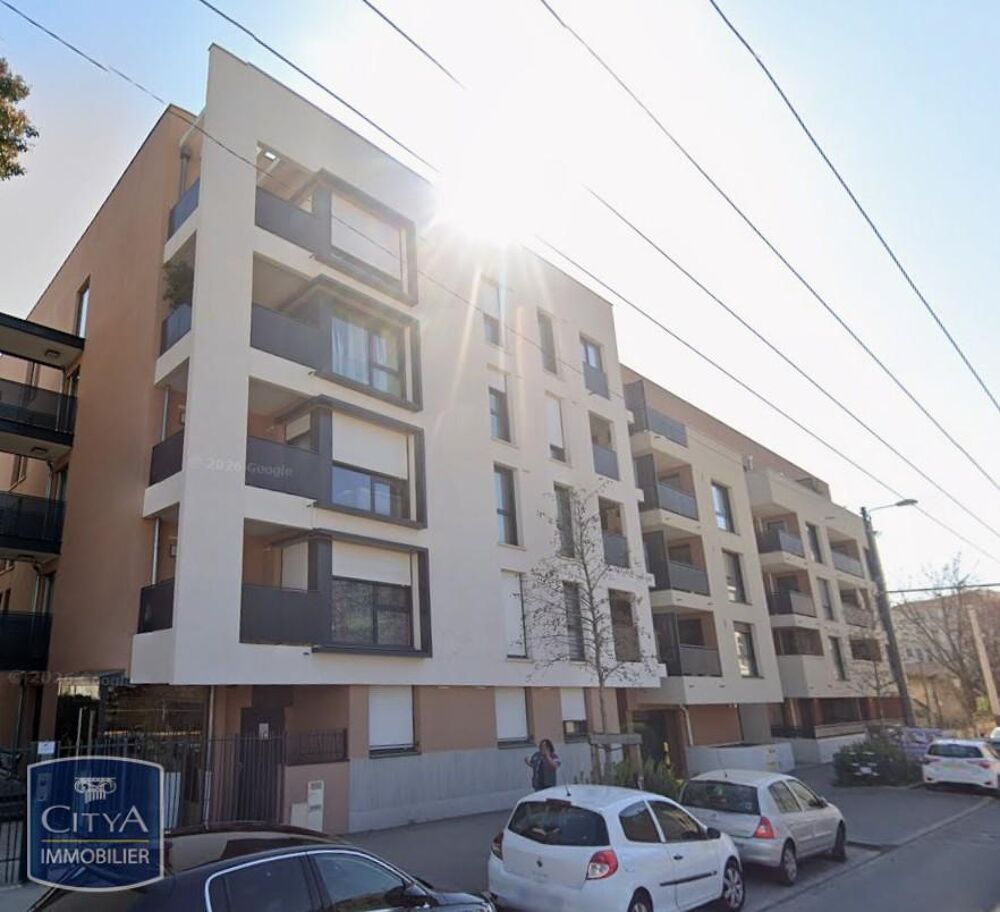 location Appartement - 2 pièce(s) - 39 m² Caluire-et-Cuire (69300)