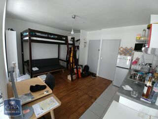  Appartement à louer 1 pièce 21 m²