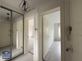  Appartement à louer 2 pièces 57 m²