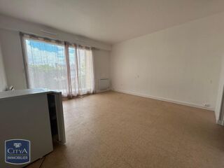  Appartement à louer 1 pièce 26 m²