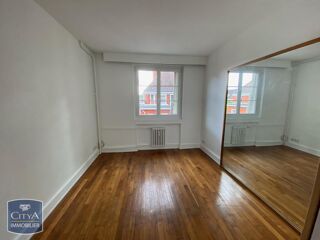  Appartement à louer 3 pièces 65 m²