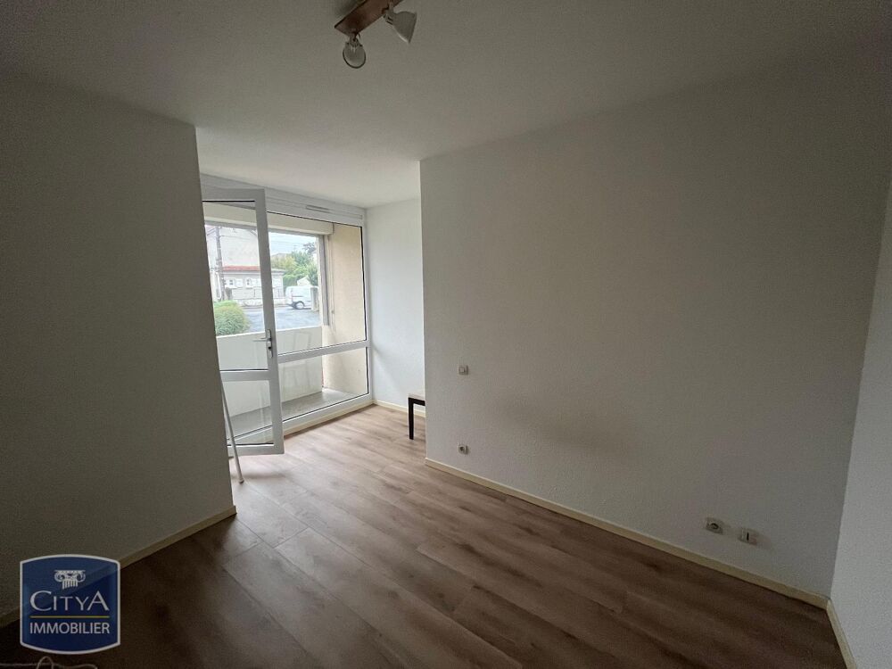 location Appartement - 2 pièce(s) - 40 m² Poitiers (86000)