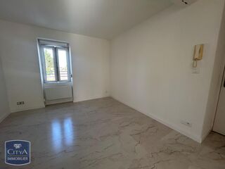  Appartement à louer 3 pièces 59 m²