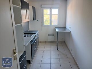 location Appartement - 2 pièce(s) - 65 m² La Roque-d'Anthéron (13640)