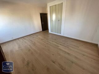  Appartement à louer 2 pièces 44 m²