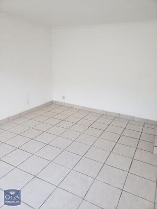  Maison à louer 3 pièces 61 m²