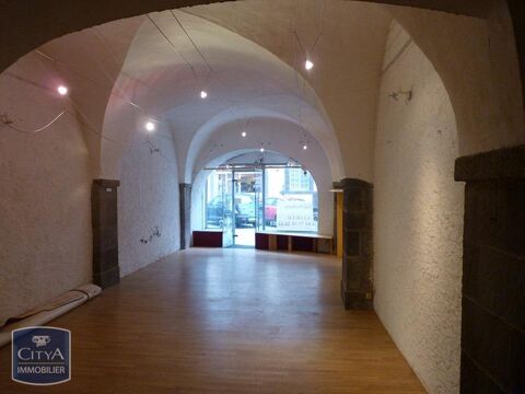 &Agrave; LOUER : Local commercial d'une superficie de 70 m&sup2;,... 570 63200 Riom