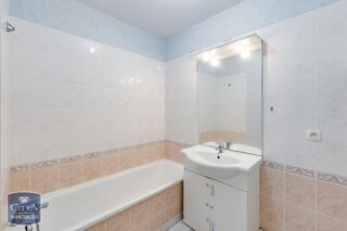  Appartement à louer 2 pièces 49 m²