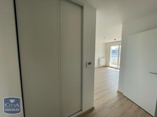  Appartement à louer 2 pièces 41 m²