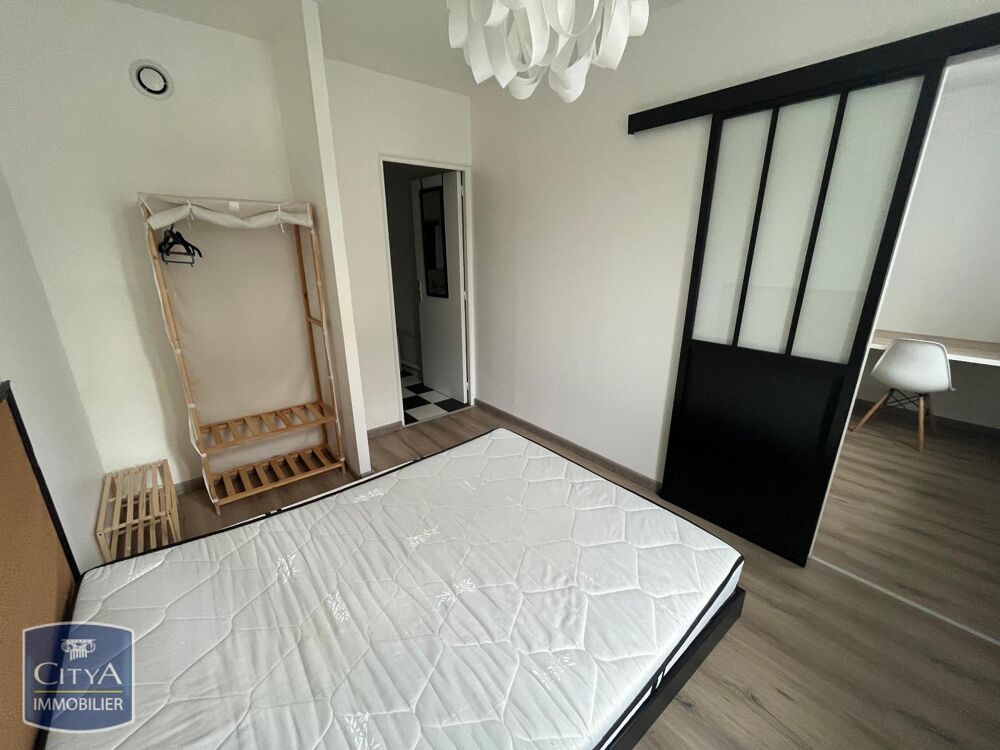 À LOUER : Appartement T1 meublé situé à Saint-Étienne, a....